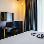 Ibis Styles 15 Lecourbe Hotel 3*