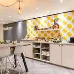Ibis Styles 15 Lecourbe 3*