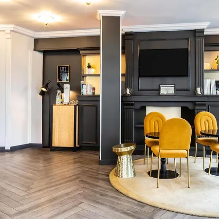 Ibis Styles 15 Lecourbe Parigi