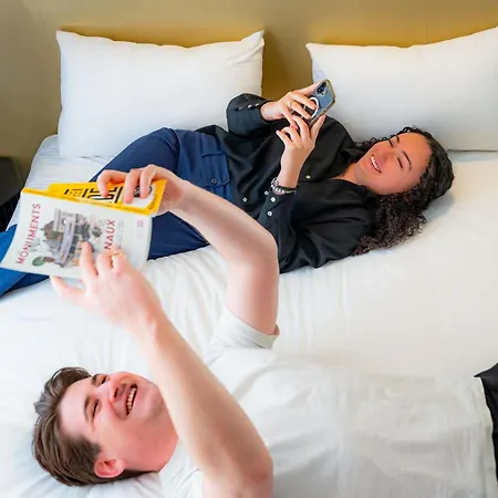 Hotel Ibis Styles 15 Lecourbe 3*
