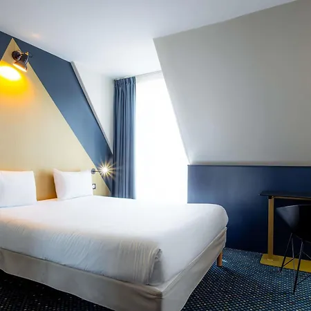 Ibis Styles 15 Lecourbe 3*