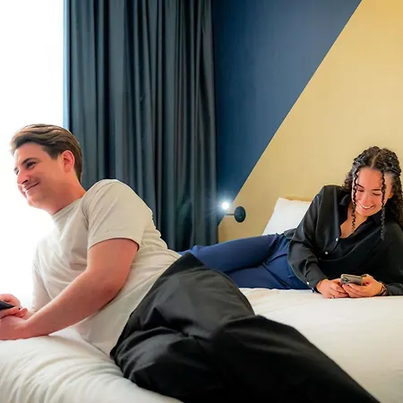 Ibis Styles 15 Lecourbe 3*