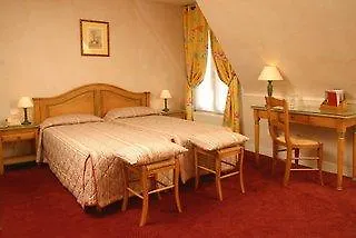 Hotel Ibis Styles 15 Lecourbe 3*