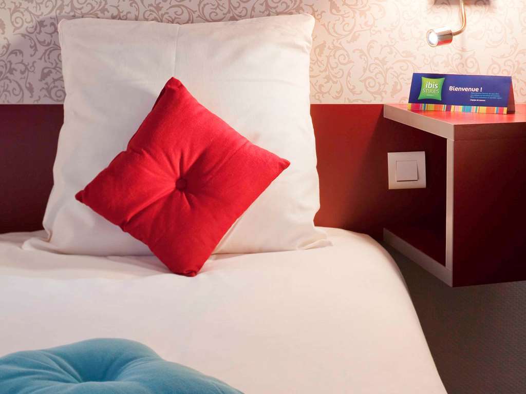 Ibis Styles 15 Lecourbe Hotel 3*
