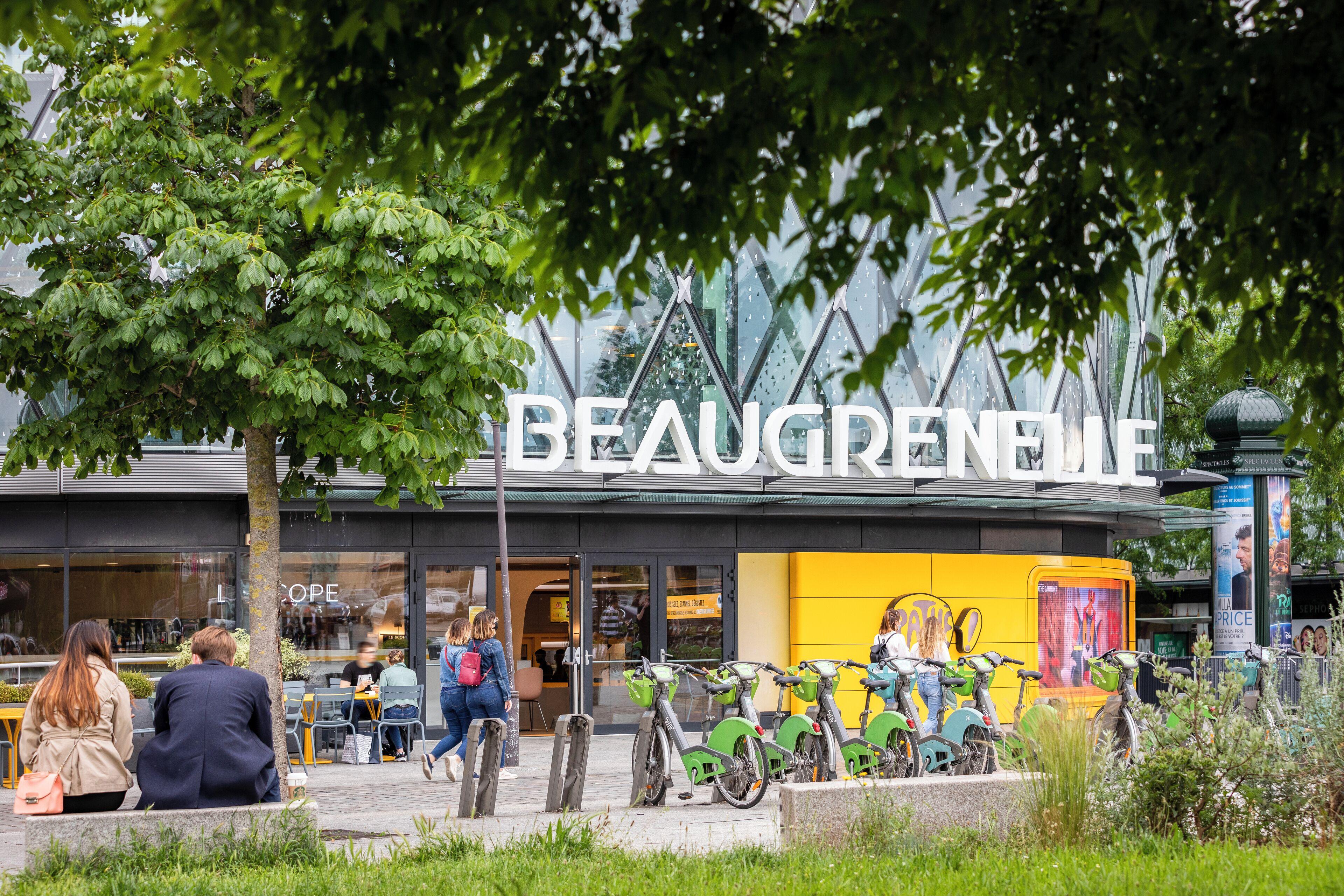 Ibis Styles 15 Lecourbe Hotel