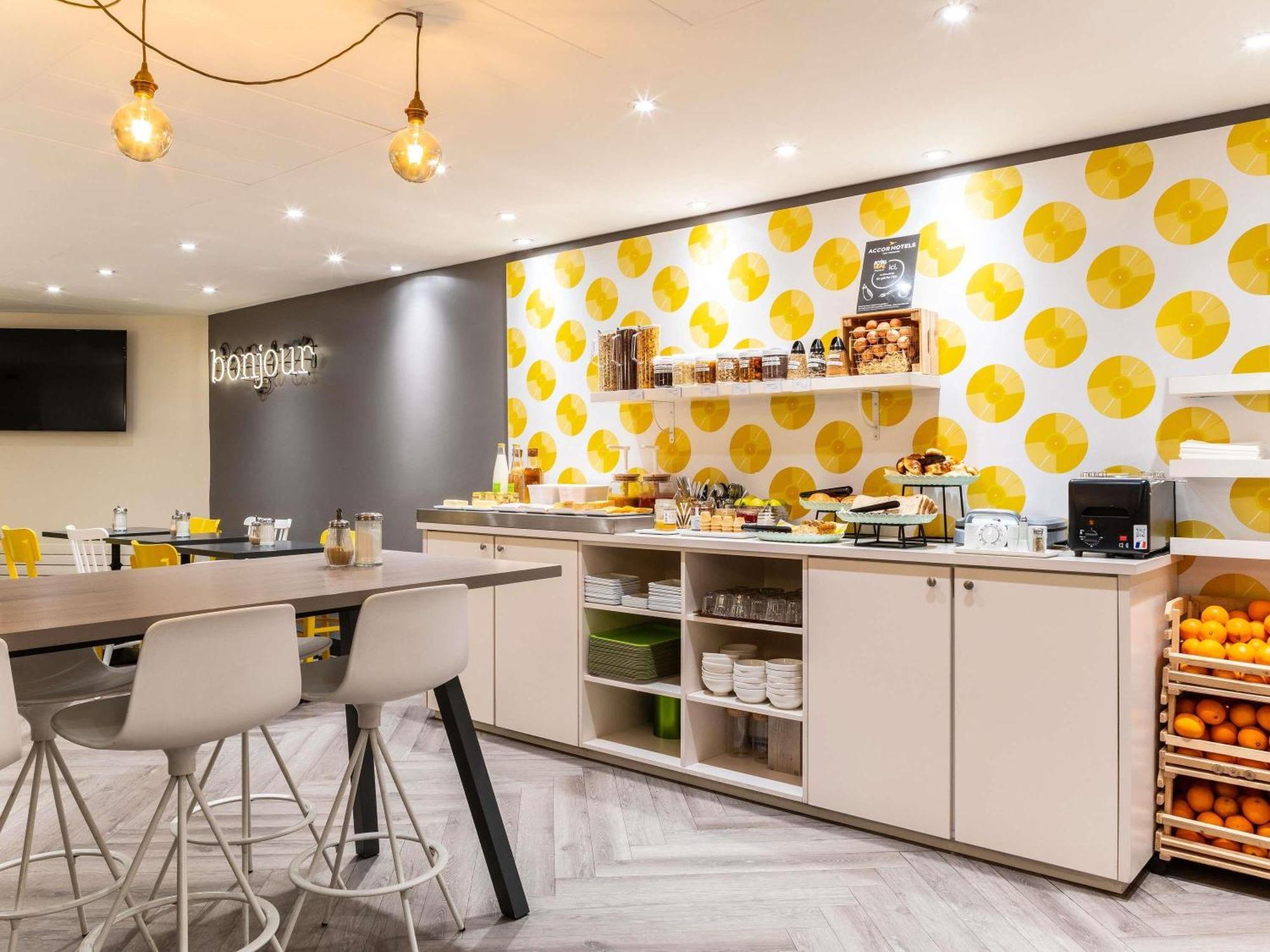 Hotel Ibis Styles 15 Lecourbe Paris