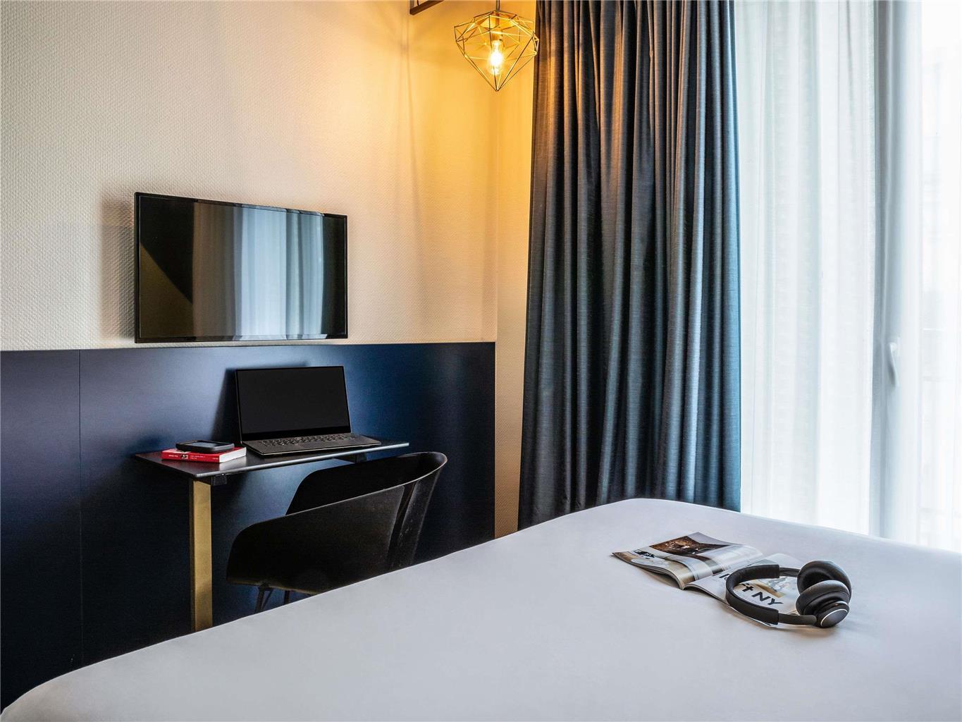 Ibis Styles 15 Lecourbe Hotel 3*