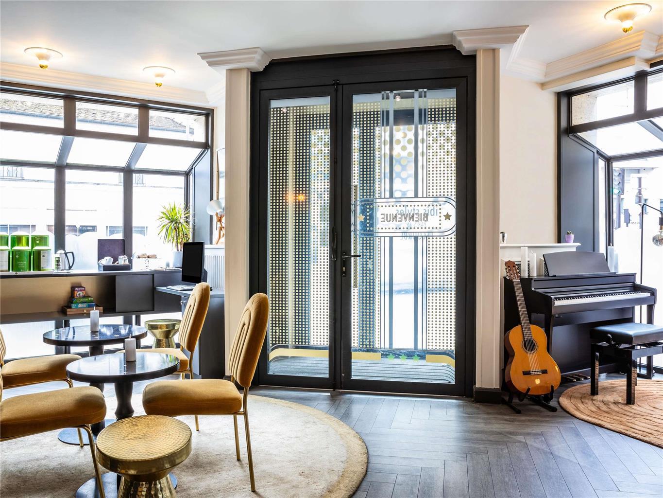 Ibis Styles 15 Lecourbe 3*